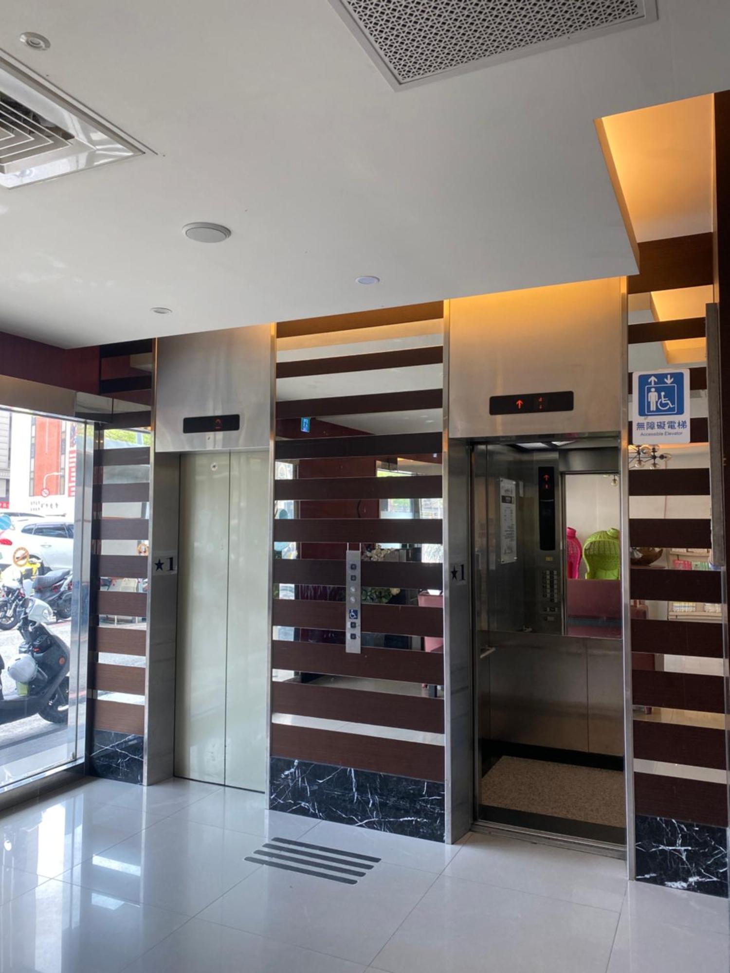 Jin Tsai Shen Hotel Тайпей Екстериор снимка